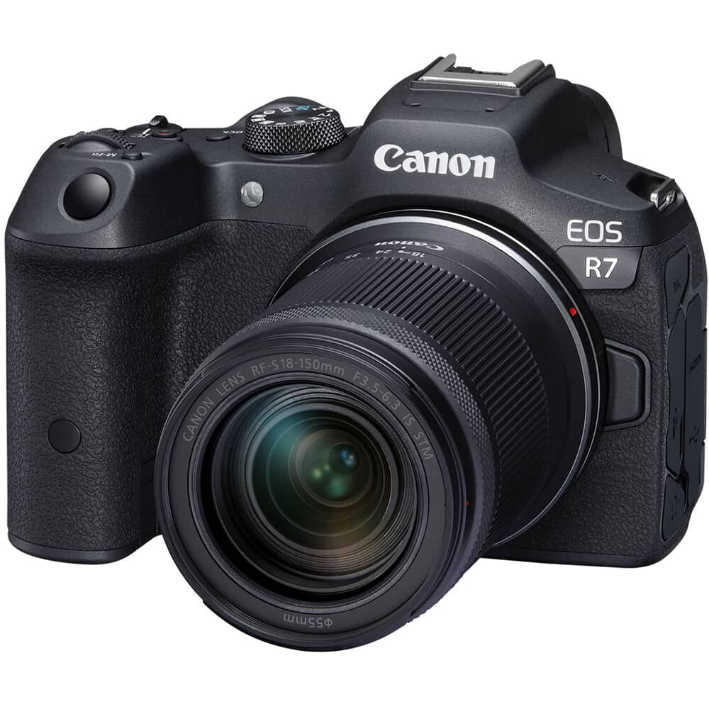 Cámara Canon Mirrorless EOS R7 con lente de 18-150 mm