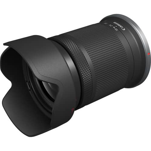 Cámara Canon Mirrorless EOS R7 con lente de 18-150 mm - Filmadorasperu